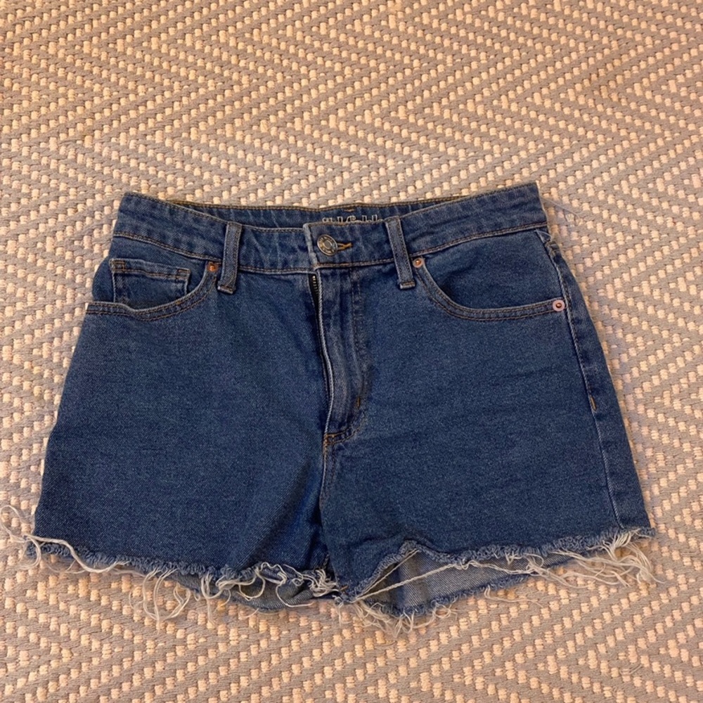 Wild Fable medium rises curvy jean shorts